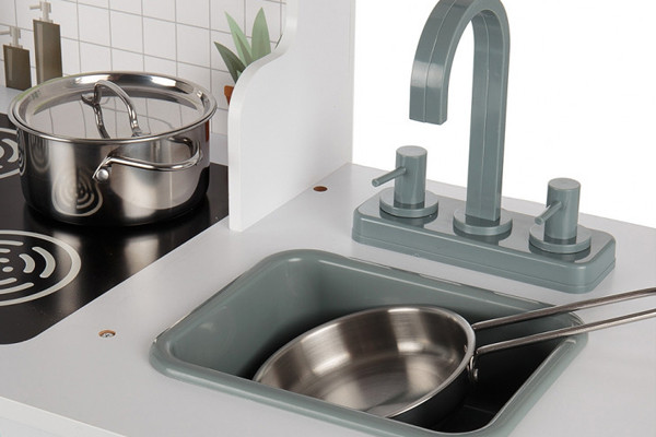 Draaiknoppen en een uitneembare wasbak.