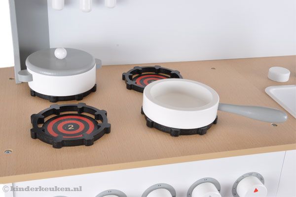 Inclusief pannetjes.