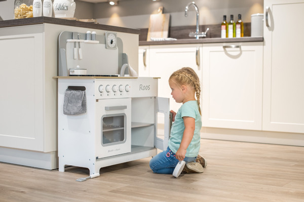 kool Klooster Snoep Bandits & Angels Chef Deluxe XL white | Kinderkeuken.nl