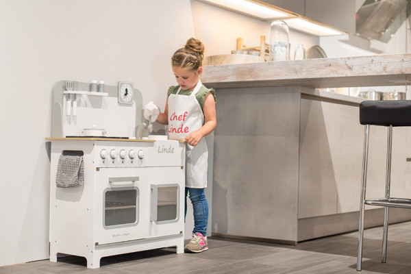 Linde is 4 jaar en 1.10 m lang.