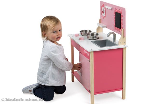 Lekker spelen met jouw mooie roze keukentje!