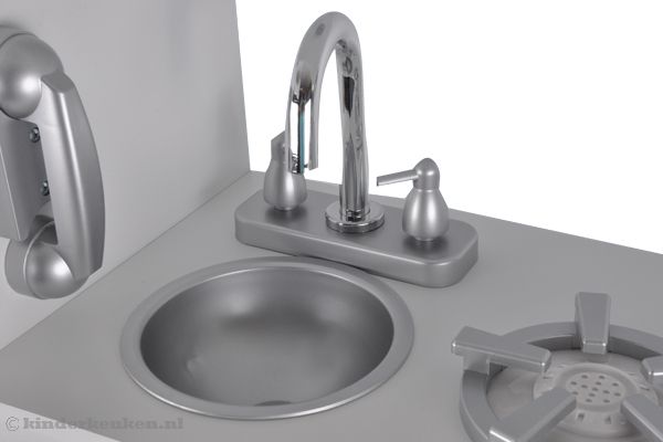 Kraan met uitneembare kunststof spoelbak.