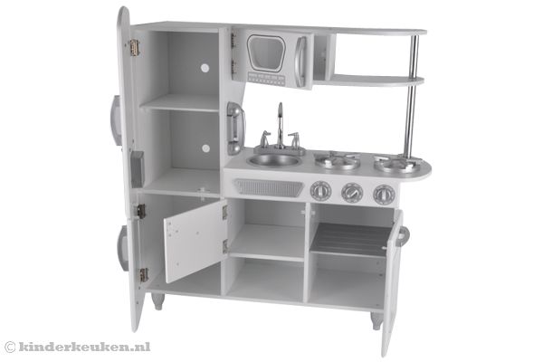 Alle deurtjes kunnen gemakkelijk open.