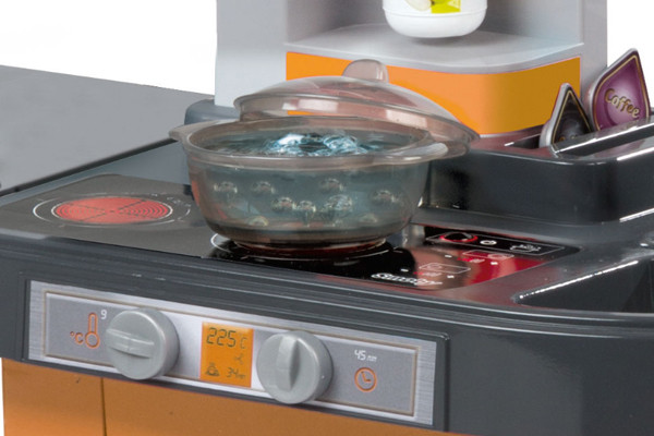 Zet de pan op het vuur en zie hoe er magische belletjes verschijnen.