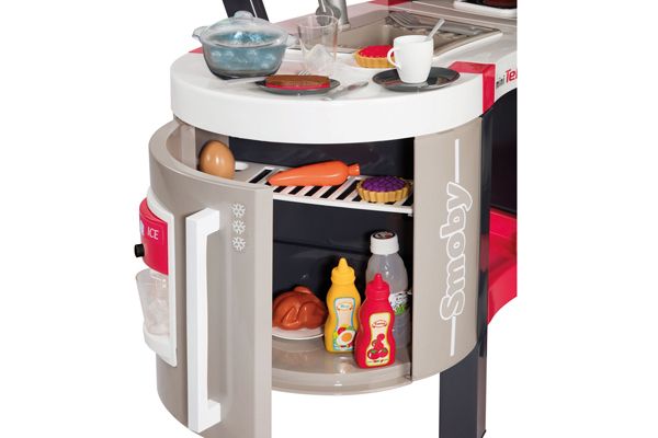 Berg al je spullen op in de koelkast.