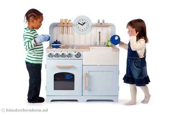 Aanrecht hoogte van 58 cm.